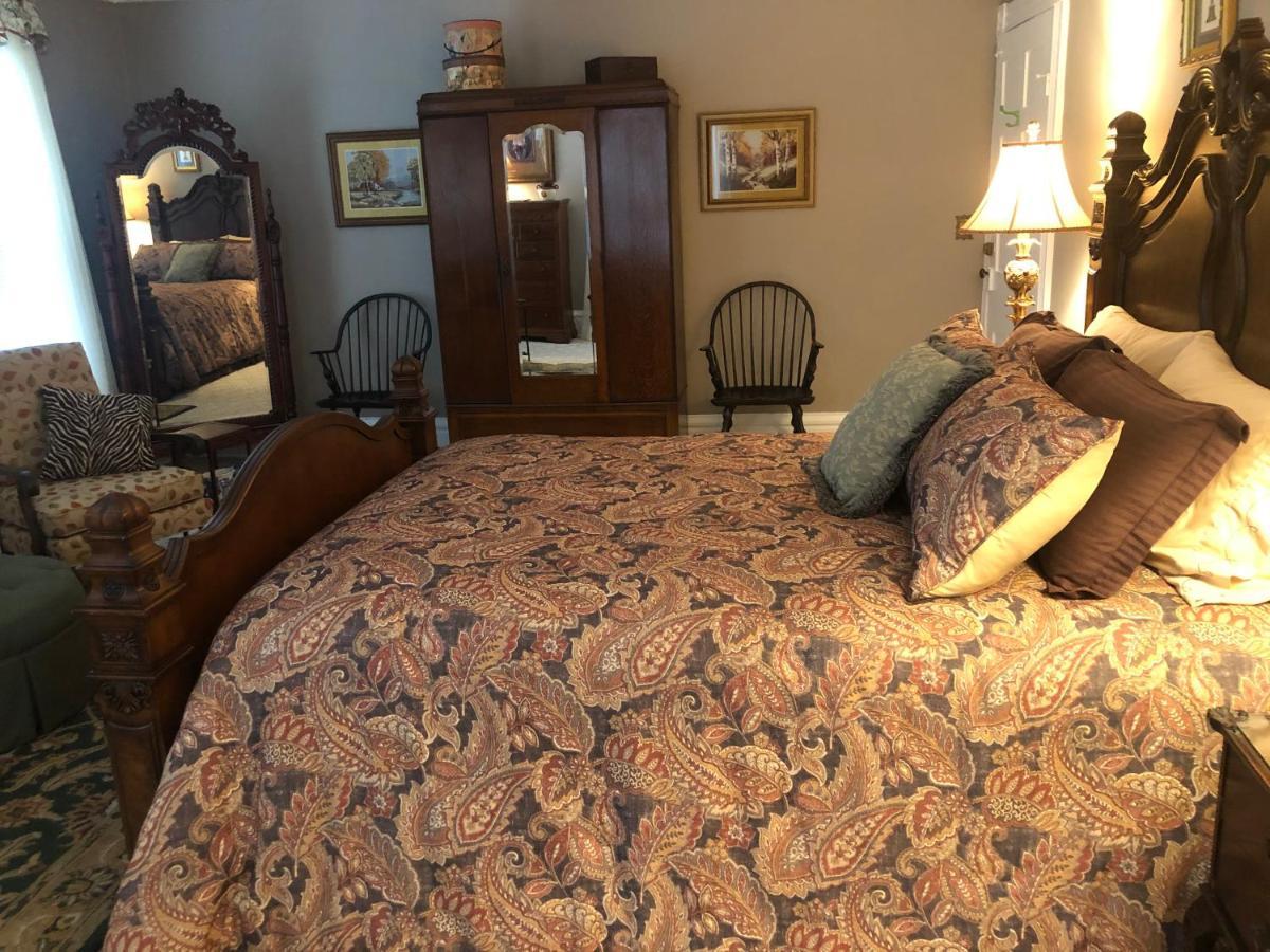 Bed and Breakfast Highgate Estate & Gardens à Greensboro Extérieur photo