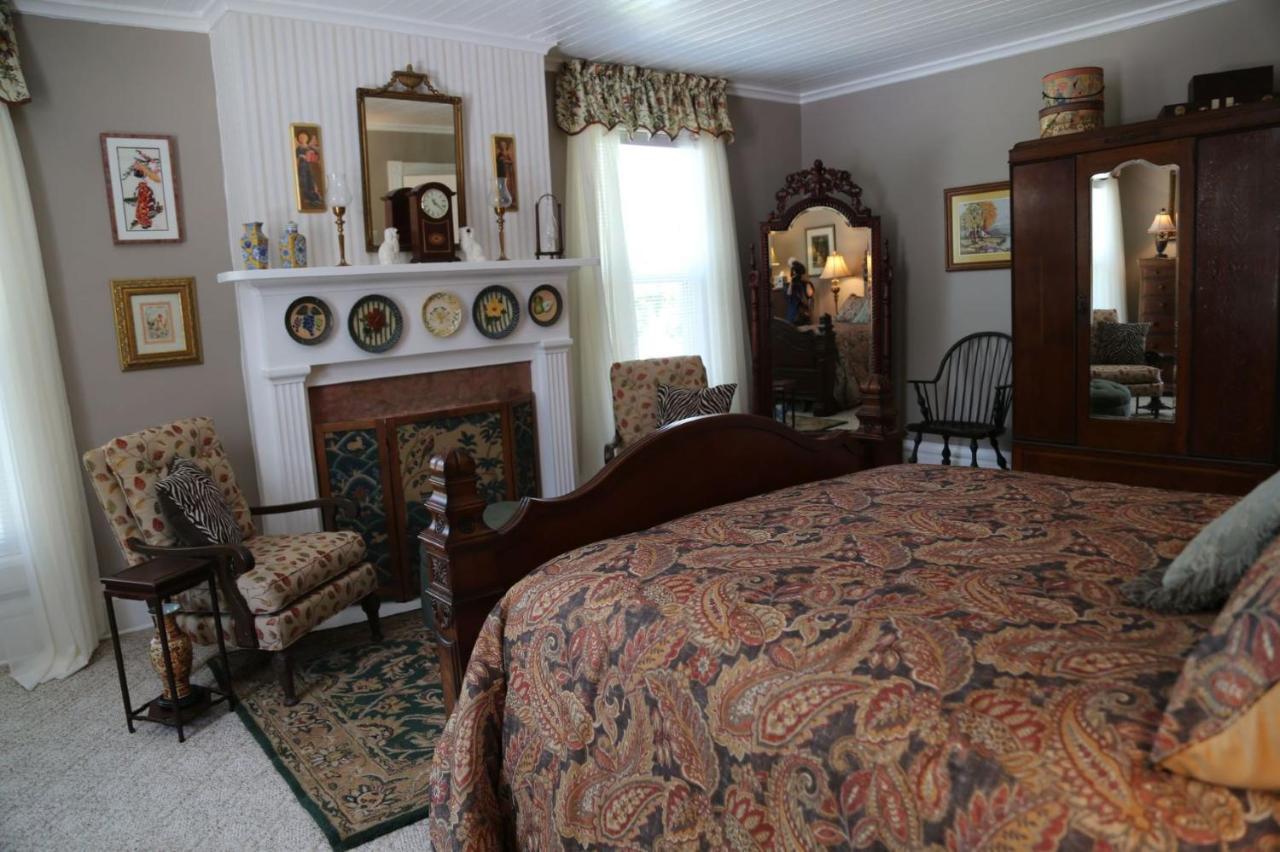 Bed and Breakfast Highgate Estate & Gardens à Greensboro Extérieur photo