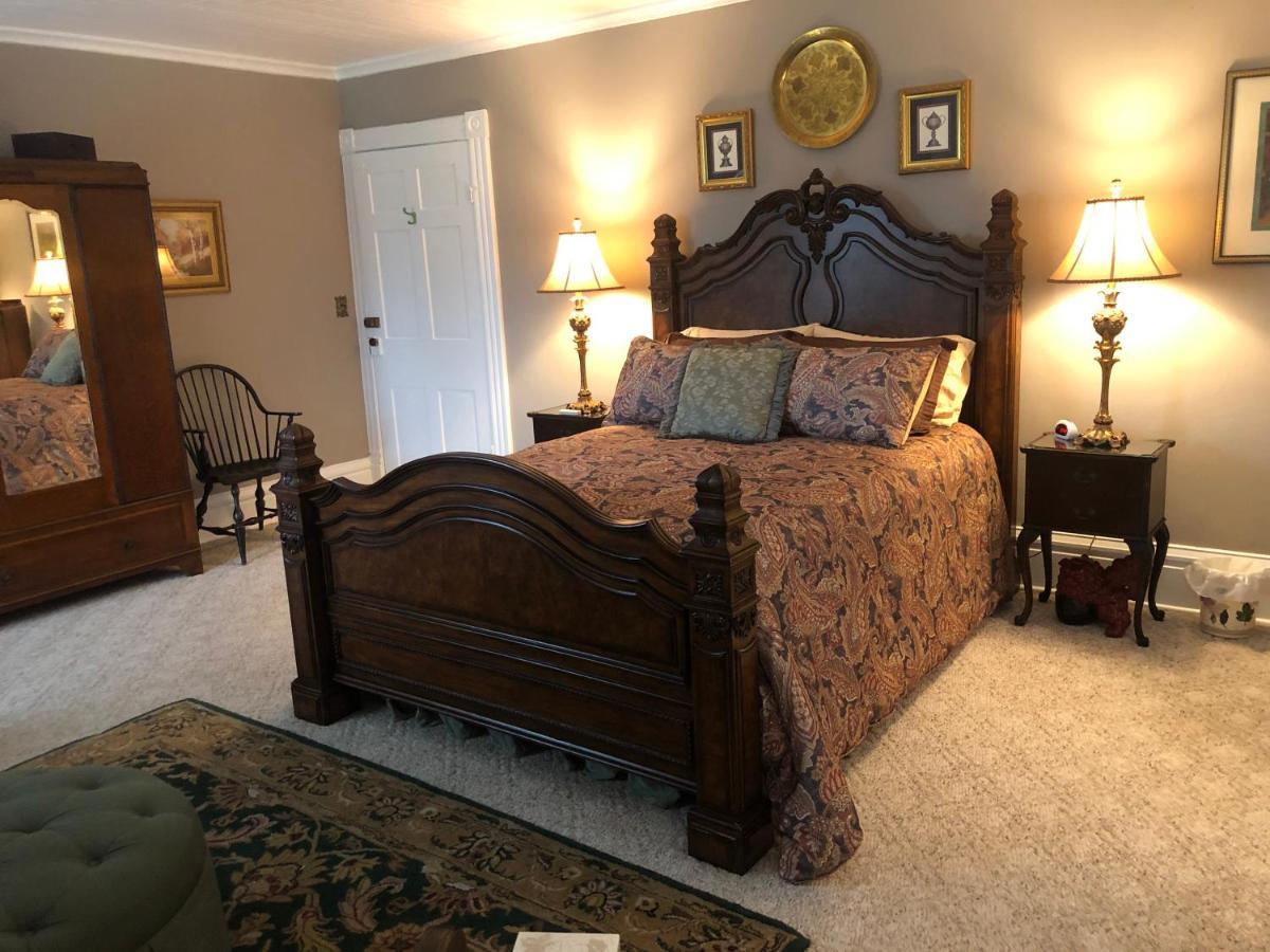 Bed and Breakfast Highgate Estate & Gardens à Greensboro Extérieur photo
