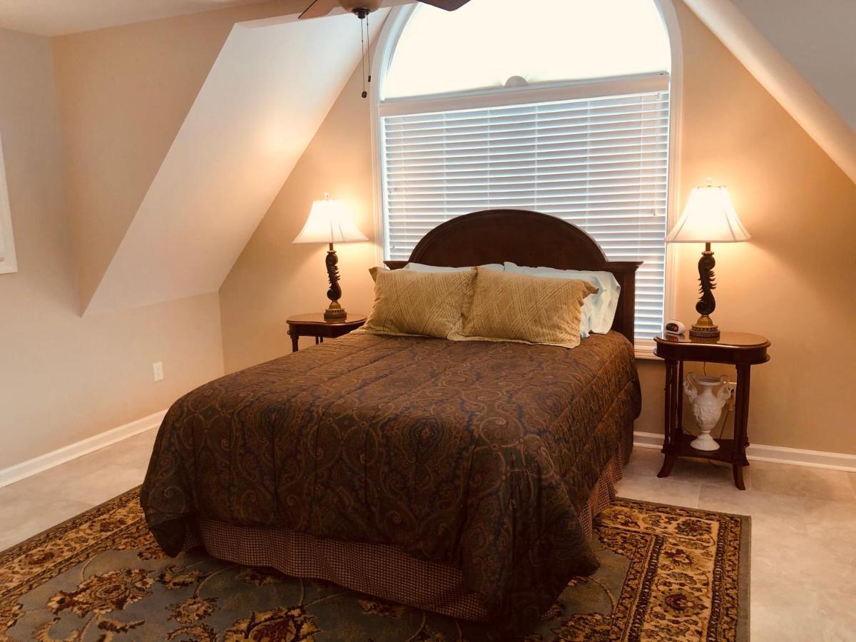 Bed and Breakfast Highgate Estate & Gardens à Greensboro Extérieur photo